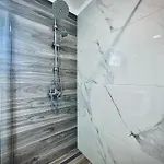 Moderne Maria-vida Piscine 2km Mostar 22km