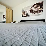 Moderne Maria-vida Piscine 2km Mostar 22km *