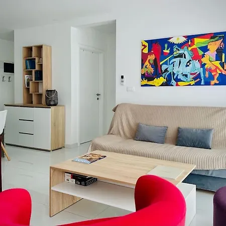 Holiday home Moderne Maria-vida Piscine 2km Mostar 22km *