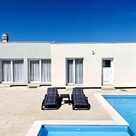 Moderne Maria-vida Piscine 2km Mostar 22km * Medjugorje